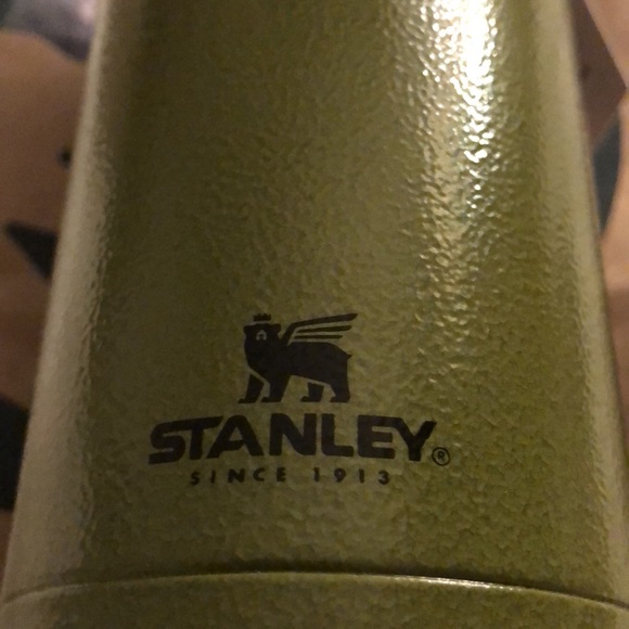 🛑SOLD🛑NWT Stanley + Starbucks Military Stainless Steel cup with Handle - Picture 7 of 16